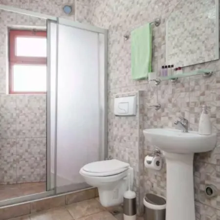 Lägenhetshotell Balat House *